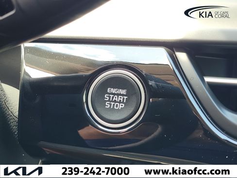 New 2026 Kia Seltos S FWD image 30