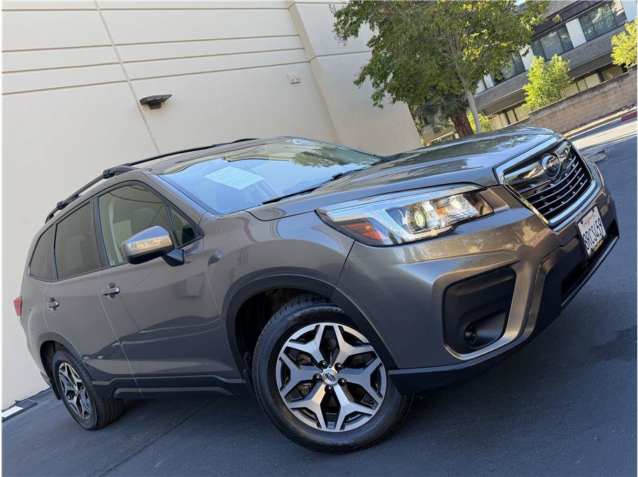Used 2020 Subaru Forester Premium AWD/4WD image 35
