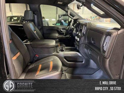 Used 2023 GMC Sierra 2500 AT4 w/ AT4 Premium Plus Package image 39