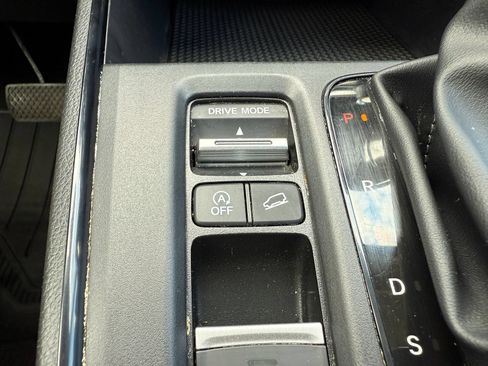 Used 2024 Honda CR-V LX image 23