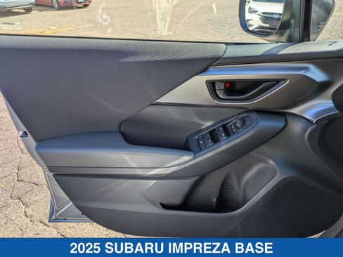 Certified 2025 Subaru Impreza 2.0i image 19