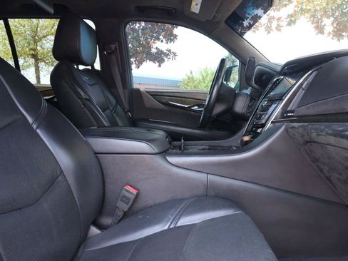 Used 2016 Cadillac Escalade Platinum AWD/4WD image 20