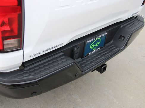 Certified 2024 Chevrolet Colorado ZR2 w/ Safety Package image 11