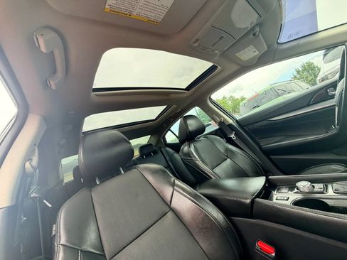 Used 2018 Nissan Maxima 3.5 SL FWD image 26