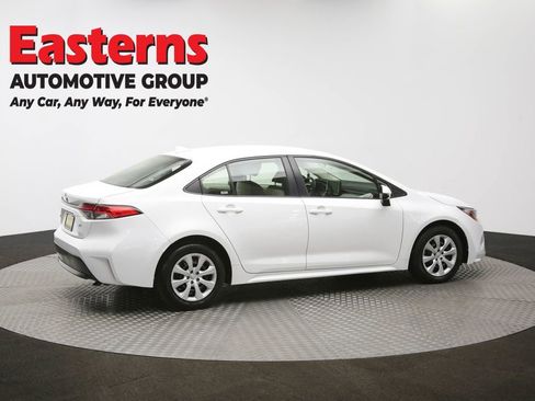 Used 2023 Toyota Corolla LE image 41