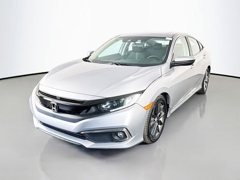 Used 2019 Honda Civic EX image 4