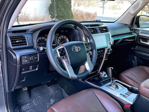 Certified 2020 Toyota 4Runner Limited image 17