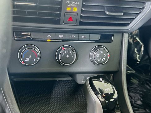Used 2023 Volkswagen Jetta Sport FWD image 15