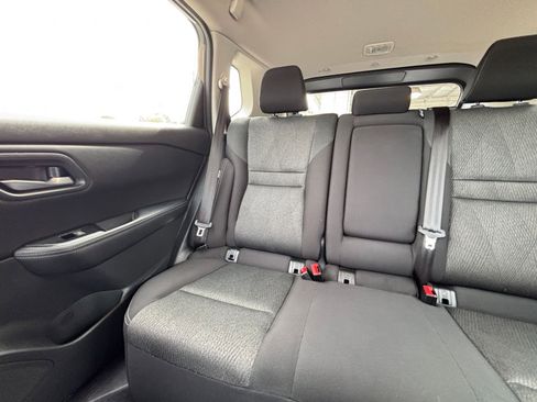 Used 2025 Nissan Rogue SV AWD/4WD image 45