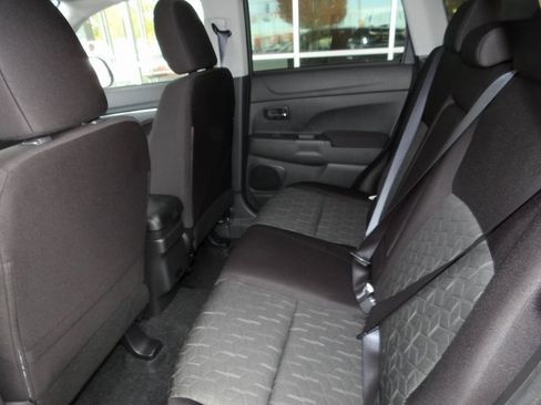 New 2025 Mitsubishi Outlander Sport SE image 14