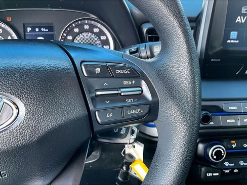 Used 2020 Hyundai Veloster 2.0 FWD image 23
