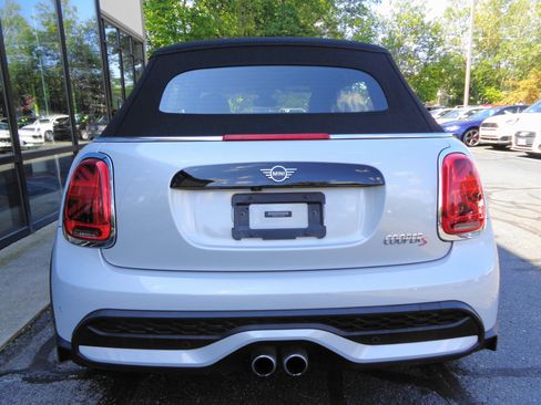 Used 2022 MINI Cooper S image 5
