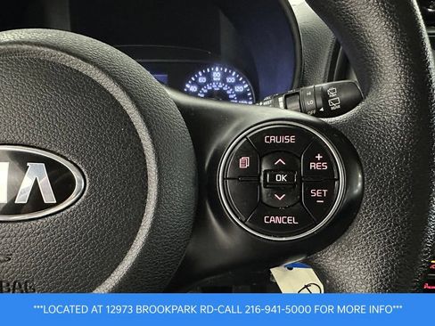 Used 2020 Kia Soul LX FWD image 13