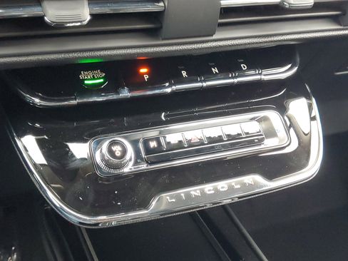 New 2026 Lincoln Corsair Premiere image 22