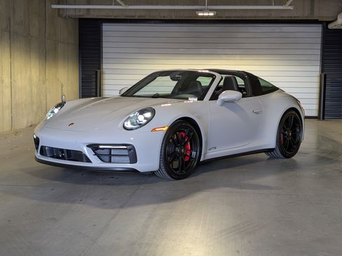 Used 2023 Porsche 911 Targa 4 GTS image 1