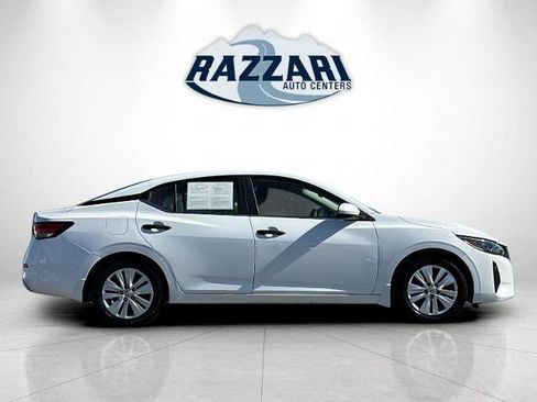 Used 2024 Nissan Sentra S FWD image 2