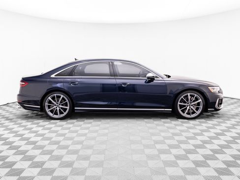 Used 2025 Audi S8 AWD/4WD image 6