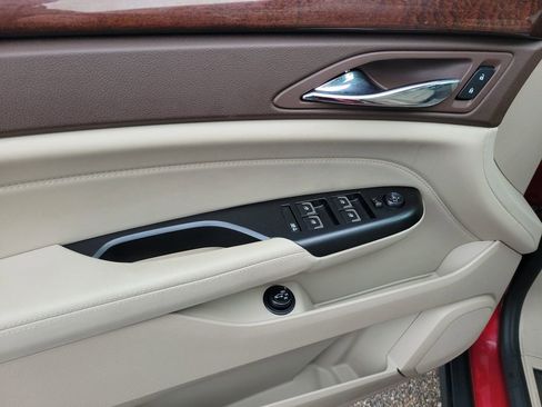 Used 2016 Cadillac SRX Luxury w/ Driver Awareness Package image 26