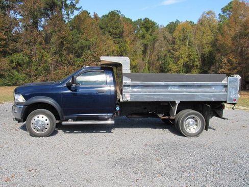 Used 2018 RAM 5500 SLT w/ Quick Order Package 29G SLT image 3