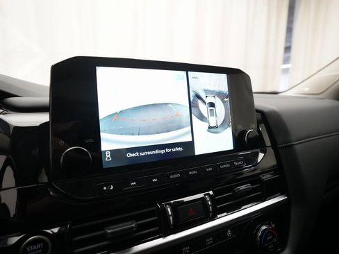 Certified 2024 Nissan Pathfinder SL w/ SL Premium Package image 21