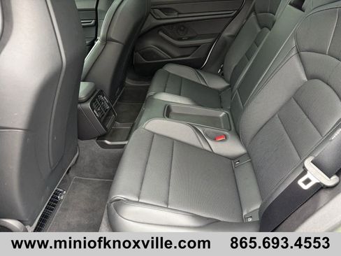 Used 2023 Porsche Taycan image 34