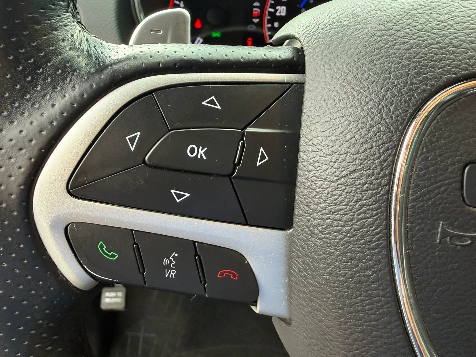 Used 2017 Dodge Durango R/T w/ Blacktop Package RWD image 41
