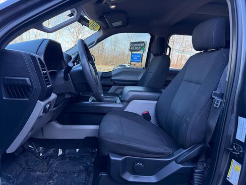 Used 2017 Ford F150 XL w/ Equipment Group 101A Mid image 15