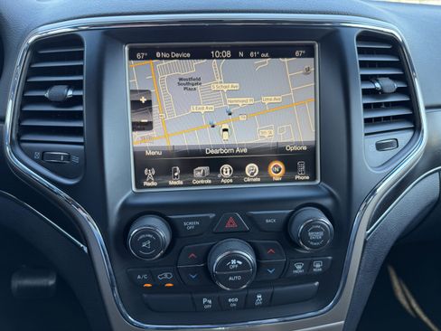 Used 2015 Jeep Grand Cherokee Limited image 20