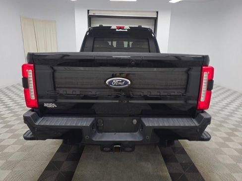 Used 2023 Ford F250 Lariat w/ Sport Appearance Package image 13