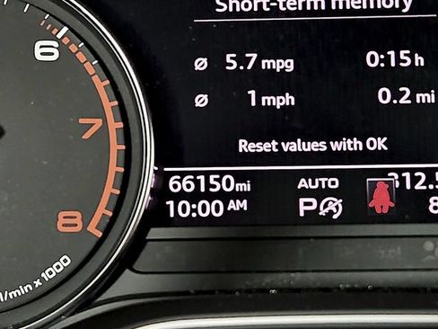 Used 2022 Audi Q5 2.0T Premium AWD/4WD image 21