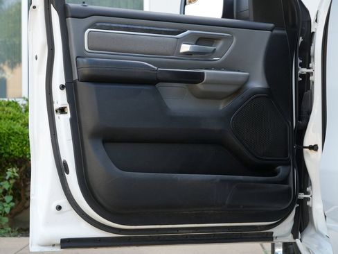 Used 2019 RAM 1500 Big Horn RWD image 37