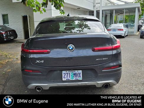 Used 2020 BMW X4 xDrive30i AWD/4WD image 4