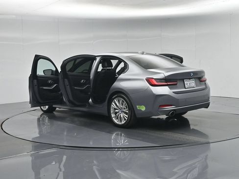 Used 2023 BMW 330e w/ Convenience Package RWD image 35