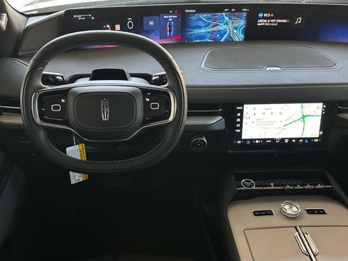 New 2027 Lincoln Navigator L Reserve w/ Jet Appearance Package AWD/4WD image 13