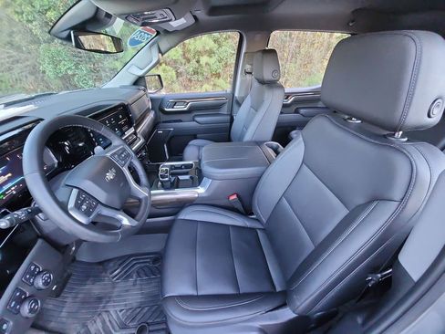 Certified 2024 Chevrolet Silverado 1500 LT Trail Boss w/ LT Trail Boss Premium Package image 24