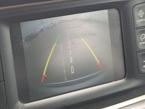 Used 2017 Jeep Grand Cherokee Limited image 12