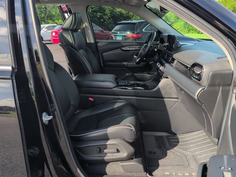 Used 2025 Honda Pilot Elite image 56