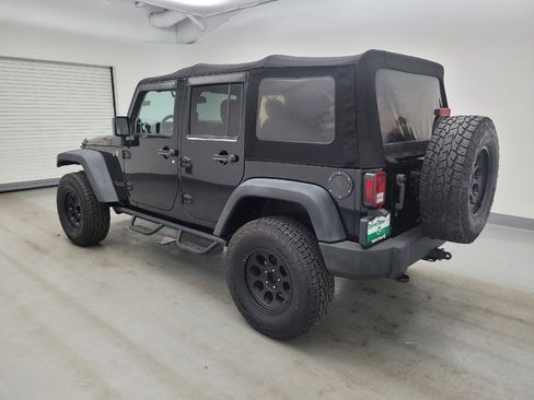 Used 2014 Jeep Wrangler Unlimited Rubicon w/ Connectivity Group AWD/4WD image 3