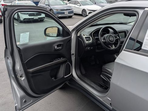 Used 2020 Jeep Compass Latitude w/ Safety & Security Group FWD image 34