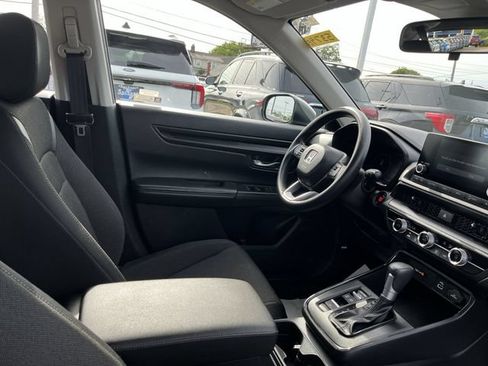 Used 2024 Honda CR-V LX image 16