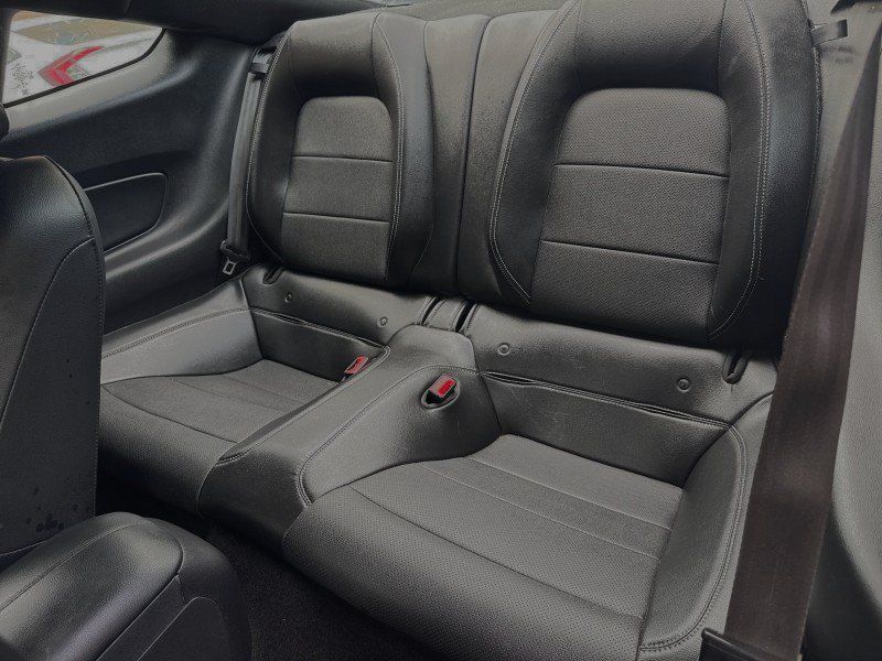 Used 2019 Ford Mustang Premium RWD image 26
