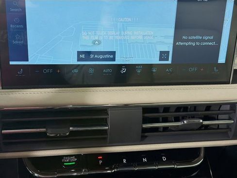 New 2026 Lincoln Corsair Premiere FWD image 17
