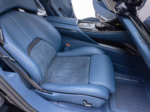 Certified 2025 Ferrari Purosangue AWD/4WD image 45