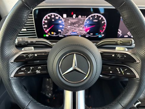 Certified 2026 Mercedes-Benz GLS 450 4MATIC image 24