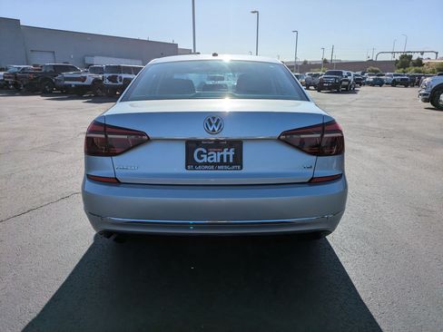 Used 2017 Volkswagen Passat 1.8T S FWD image 5