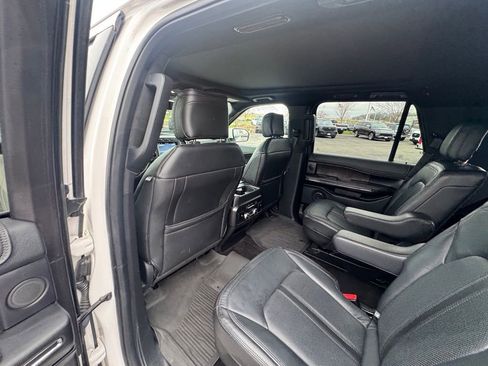 Used 2018 Ford Expedition Limited w/ Equipment Group 302A image 11