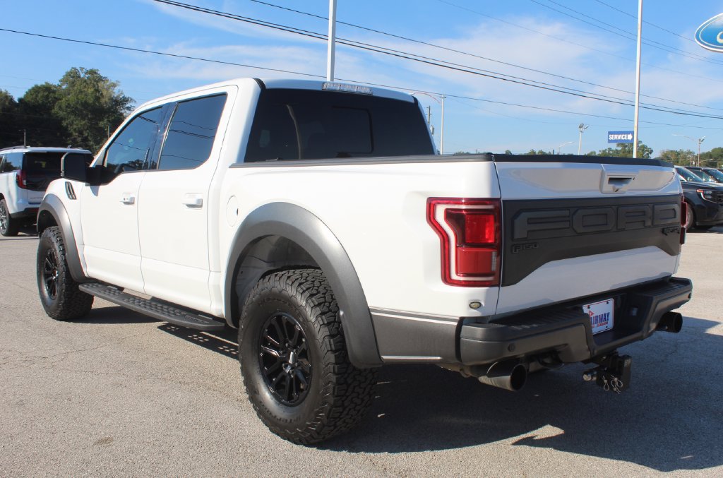 Used 2019 Ford F150 Raptor w/ Equipment Group 802A Luxury AWD/4WD image 7