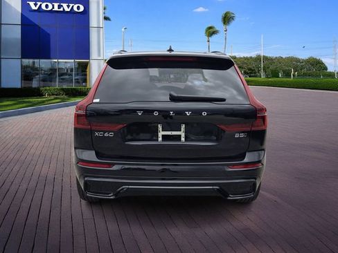 New 2026 Volvo XC60 B5 Core AWD/4WD image 6