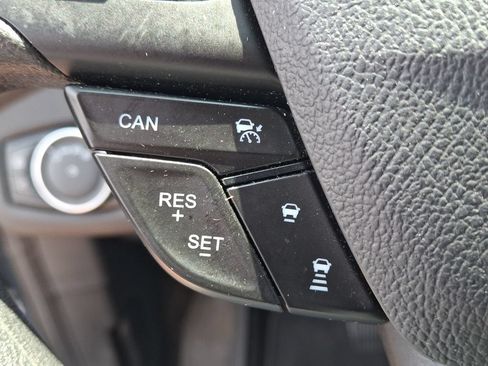 Used 2019 Ford Escape SE FWD image 22