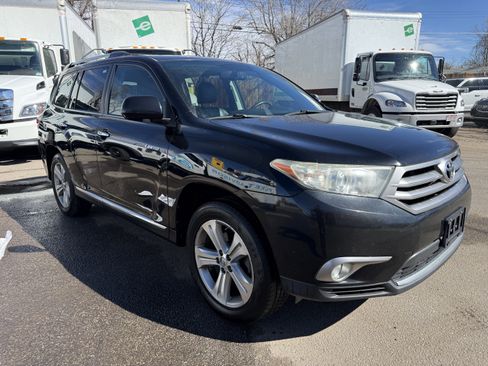 Used 2013 Toyota Highlander Limited image 7